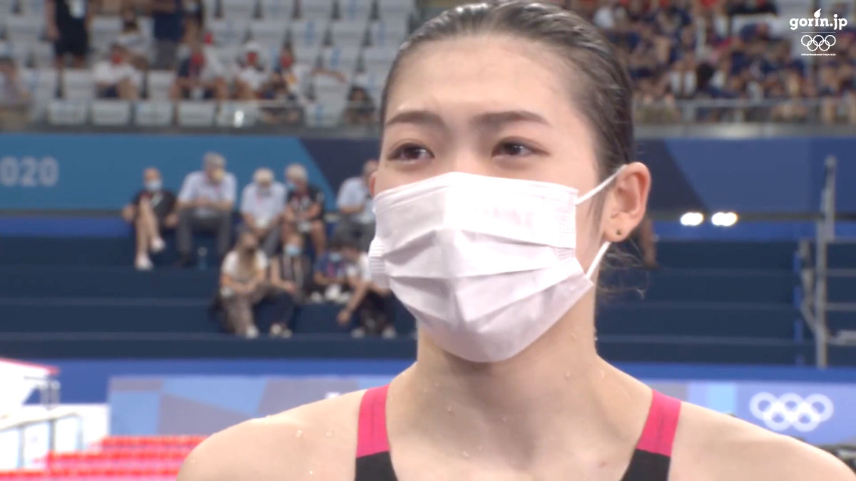 池江璃花子が涙「一度は諦めかけた五輪、戻ってくることが出来て嬉しい」競泳女子400mメドレーリレー決勝
